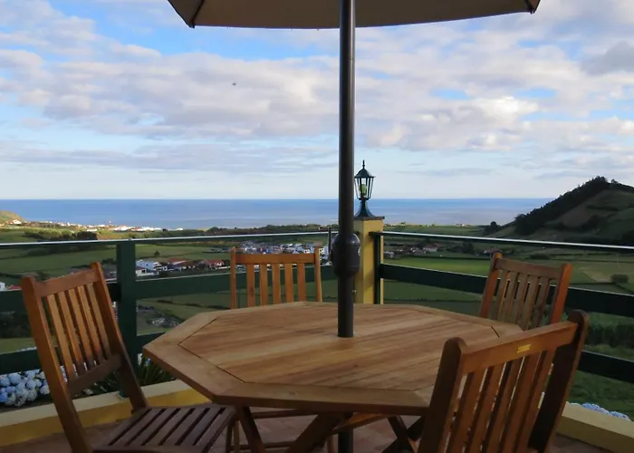 Quinta Do Avo Brum * Flamengos (Faial)